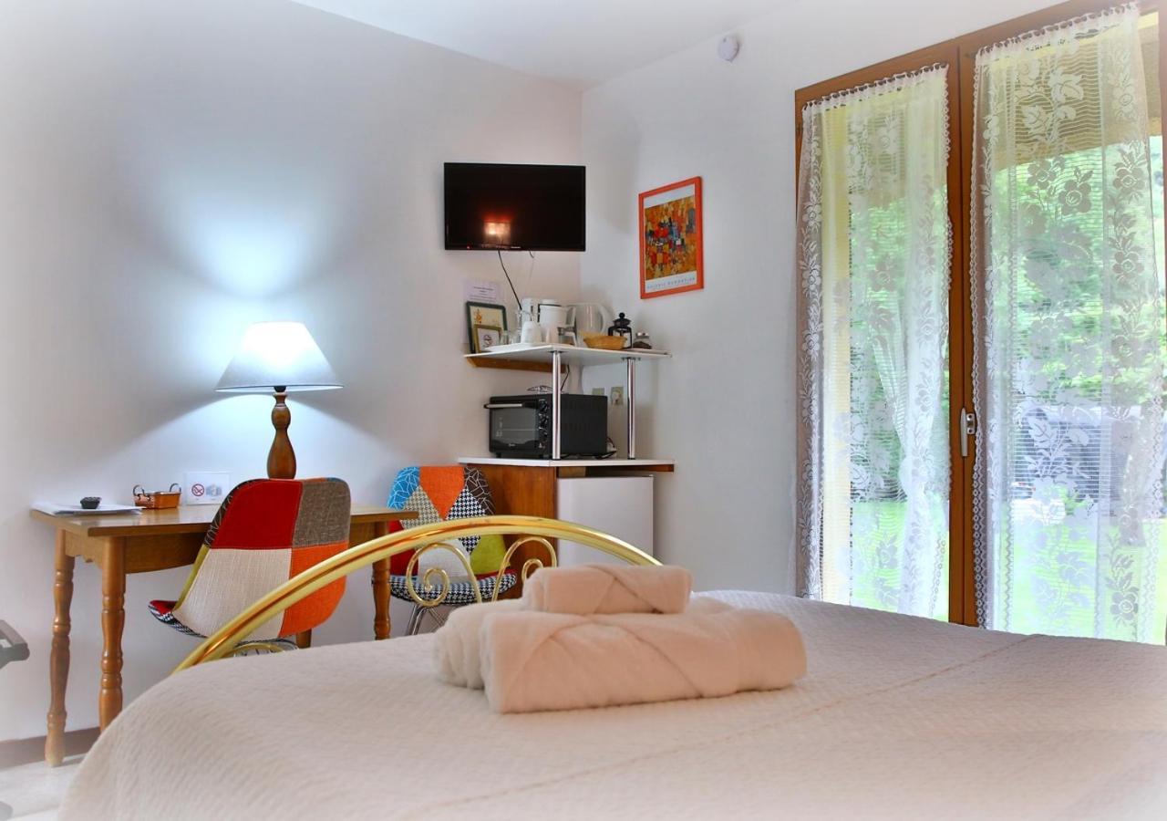 Beau Vallon - Gite Et Chambres D'Hotes Pyrenees-Mediterranee - Pays Catalan Sahorre 外观 照片